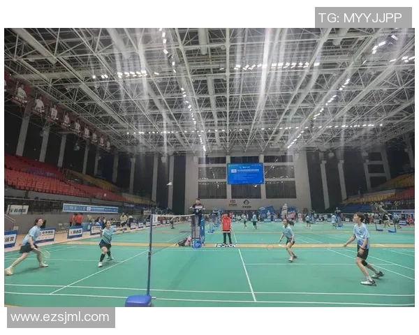 杭州羽毛球队在城市联赛中的灵活性表现分析与点评 杭州羽毛球队在城市联赛中的灵活性表现分析与点评