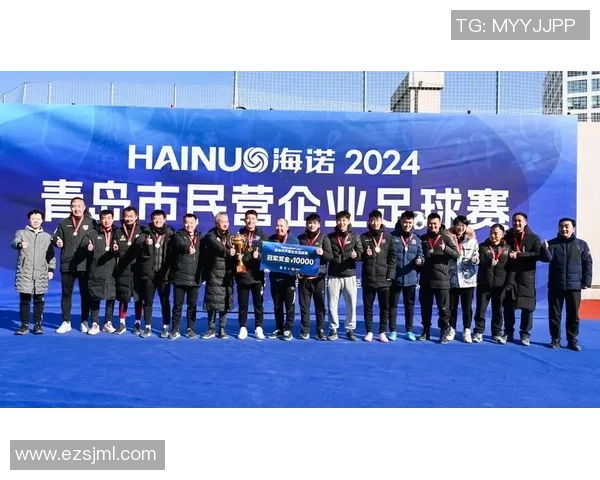 足球明星四人携手共创辉煌传奇展现绿茵场上的无尽魅力与激情 足球明星四人携手共创辉煌传奇展现绿茵场上的无尽魅力与激情